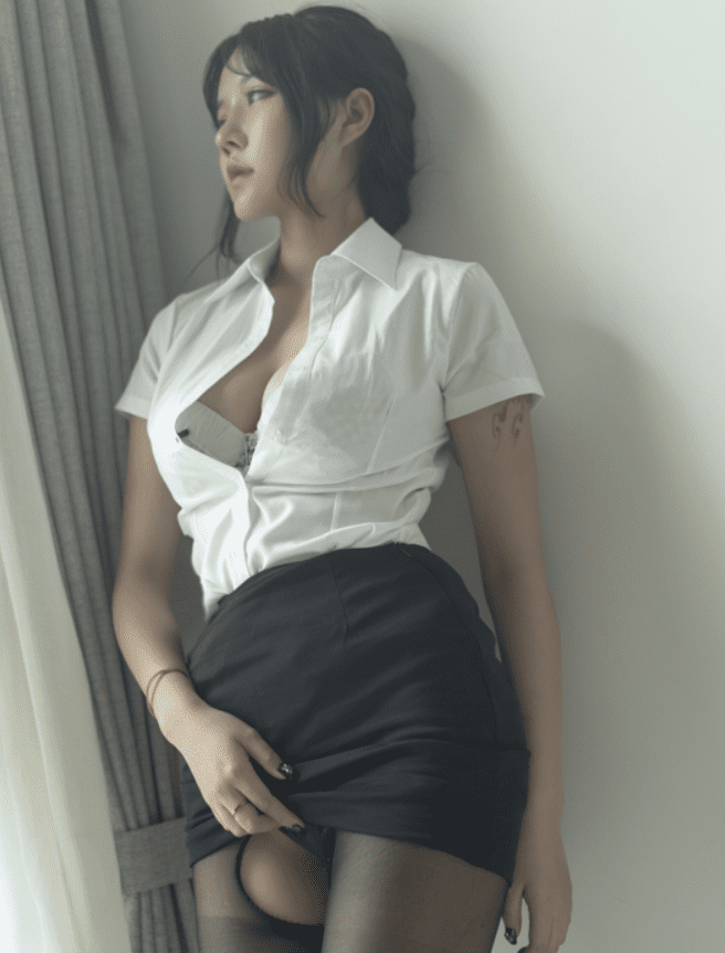 汐 – 性感写真套图合集【持续更新中】预览图 6 汐 – 性感写真套图合集【持续更新中】预览图 6