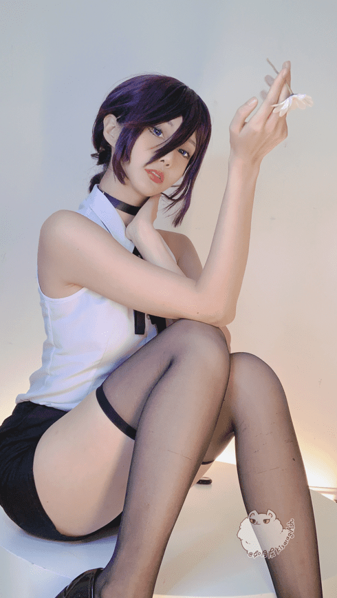 如月灰 – 写真套图合集【持续更新中】预览图 6 如月灰 – 写真套图合集【持续更新中】预览图 6
